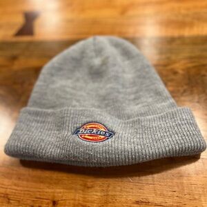 Dickies beanie in GUC